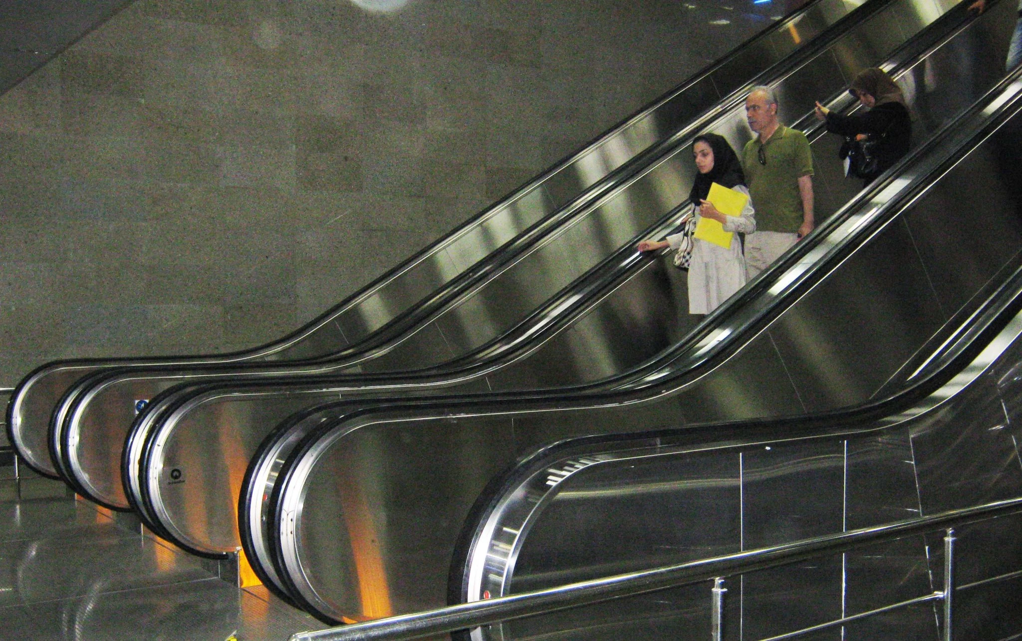 خط4-3-2048x1285